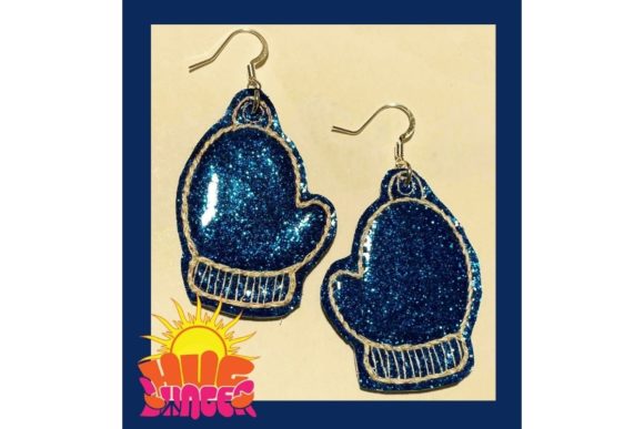 Mitten Earrings: A Festive Christmas Design Asset